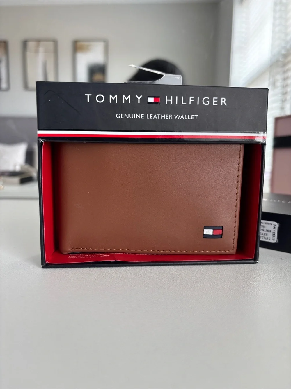 Tommy Hilfiger Brown Leather Bi-Fold Wallet with Flag Logo